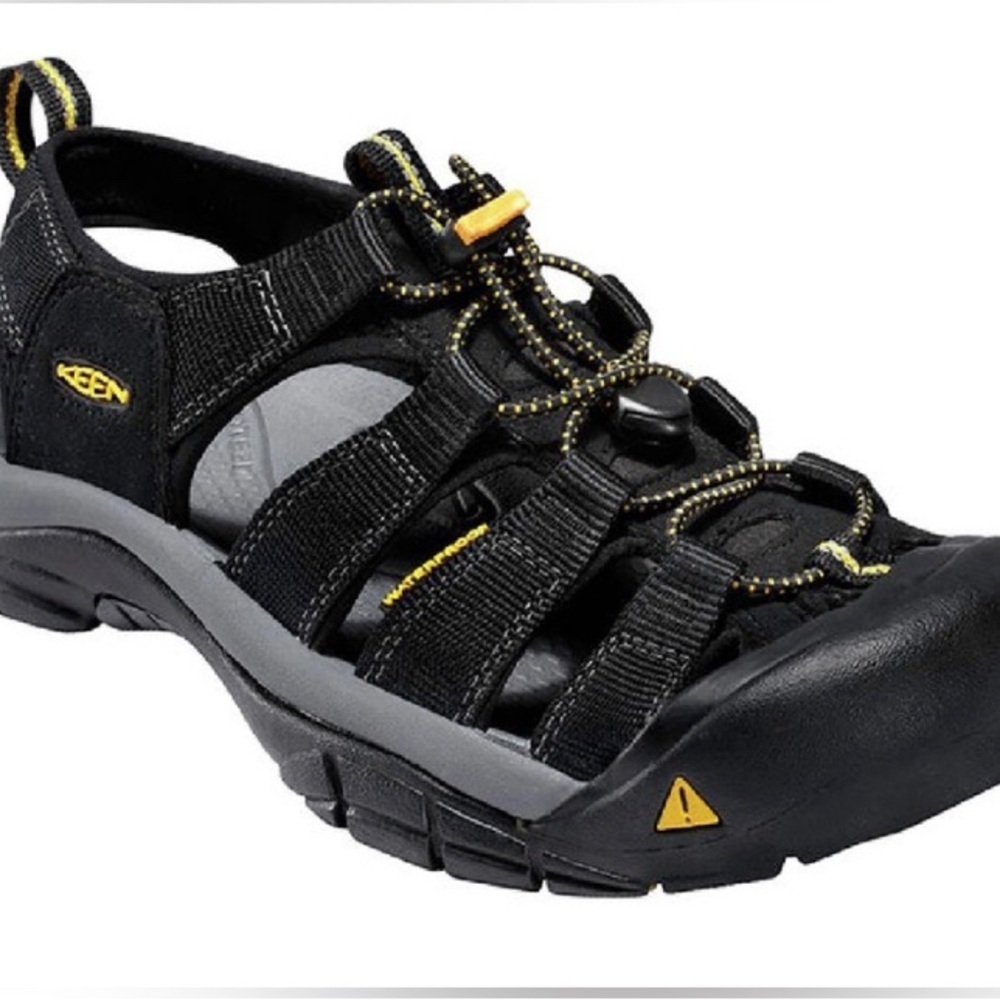 Men’s Keens